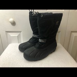 SOREL Women's Black Insulated Snow Boots Cinch Tie